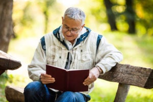 hombre-leyendo